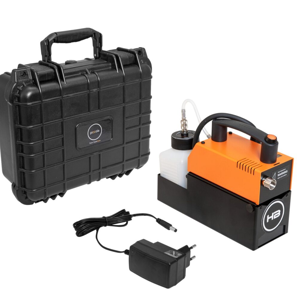 HAZEBASE PICCOLA Battery-powered fog machine DMX